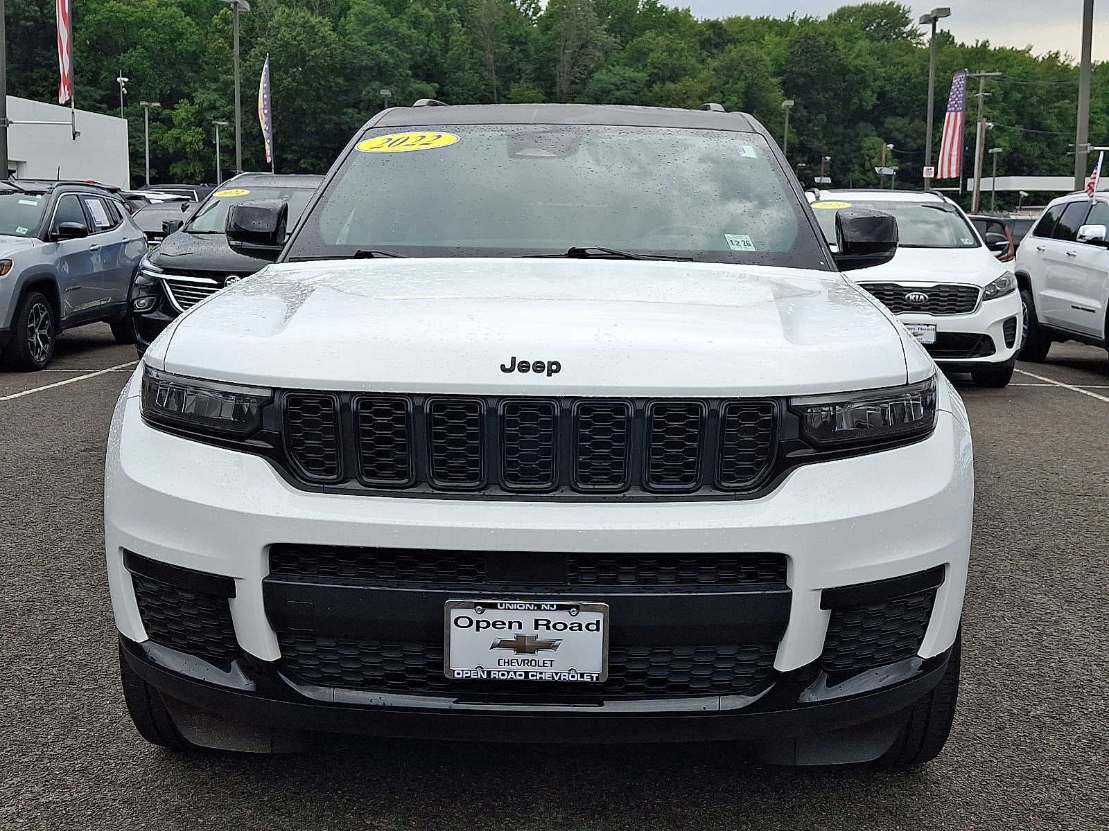 2022 Jeep Grand Cherokee L Altitude 4x4: is the mileage okay for you?